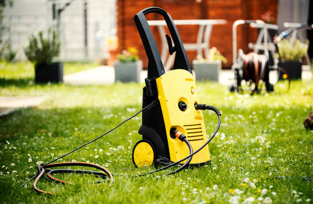 Best Animal Enclosure Cleaning  in West Park, NJ